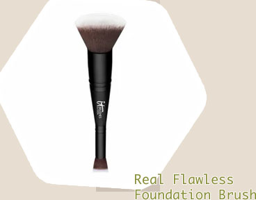 Flawless foundation brush